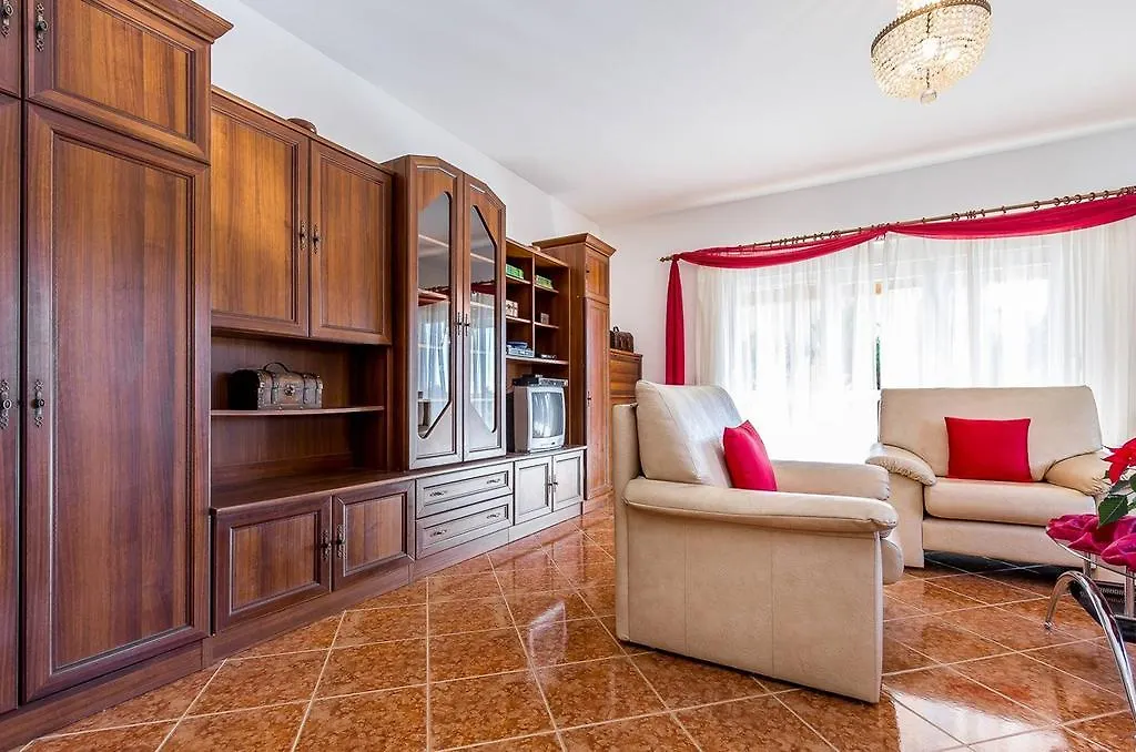 Holiday Home Vesna Ližnjan
