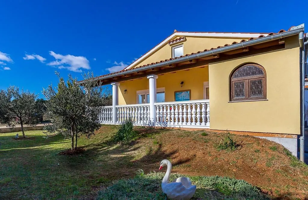 Holiday Home Vesna Liznjan Croatia